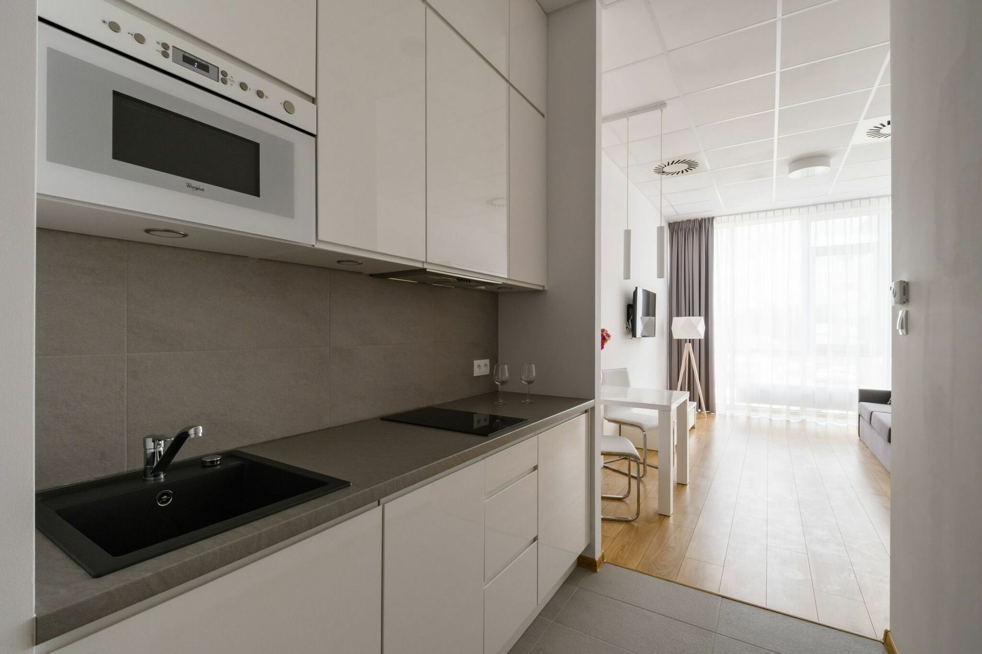 Varsovia Apartamenty Jerozolimskie Exterior foto